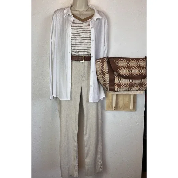 Sold - Picture 4 of 9